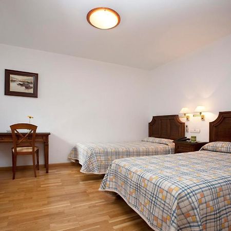 Hotel Avenida Yecla Dış mekan fotoğraf